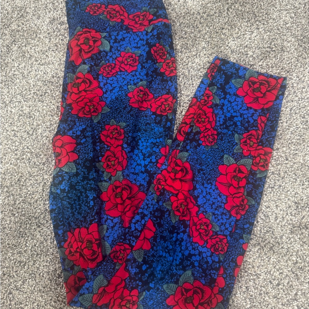 LuLaRoe Red and Blue Floral Leggings